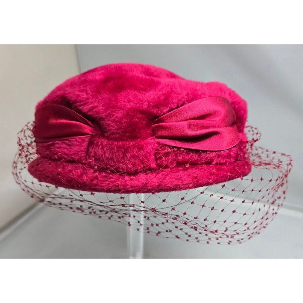 Vintage Christine Original Red Fur Pillbox Hat With Veil Made In Austria